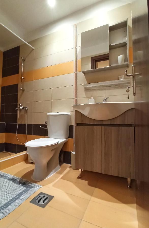 To Agioklima Hotell Ioánnina Exteriör bild